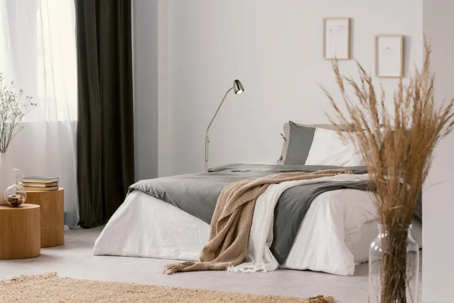 Aneta Lighting Gulvlampe Sandnes