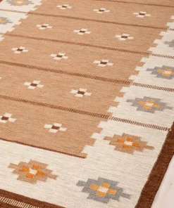 Bargi Ullteppe Röllakan, 250 x 350 cm