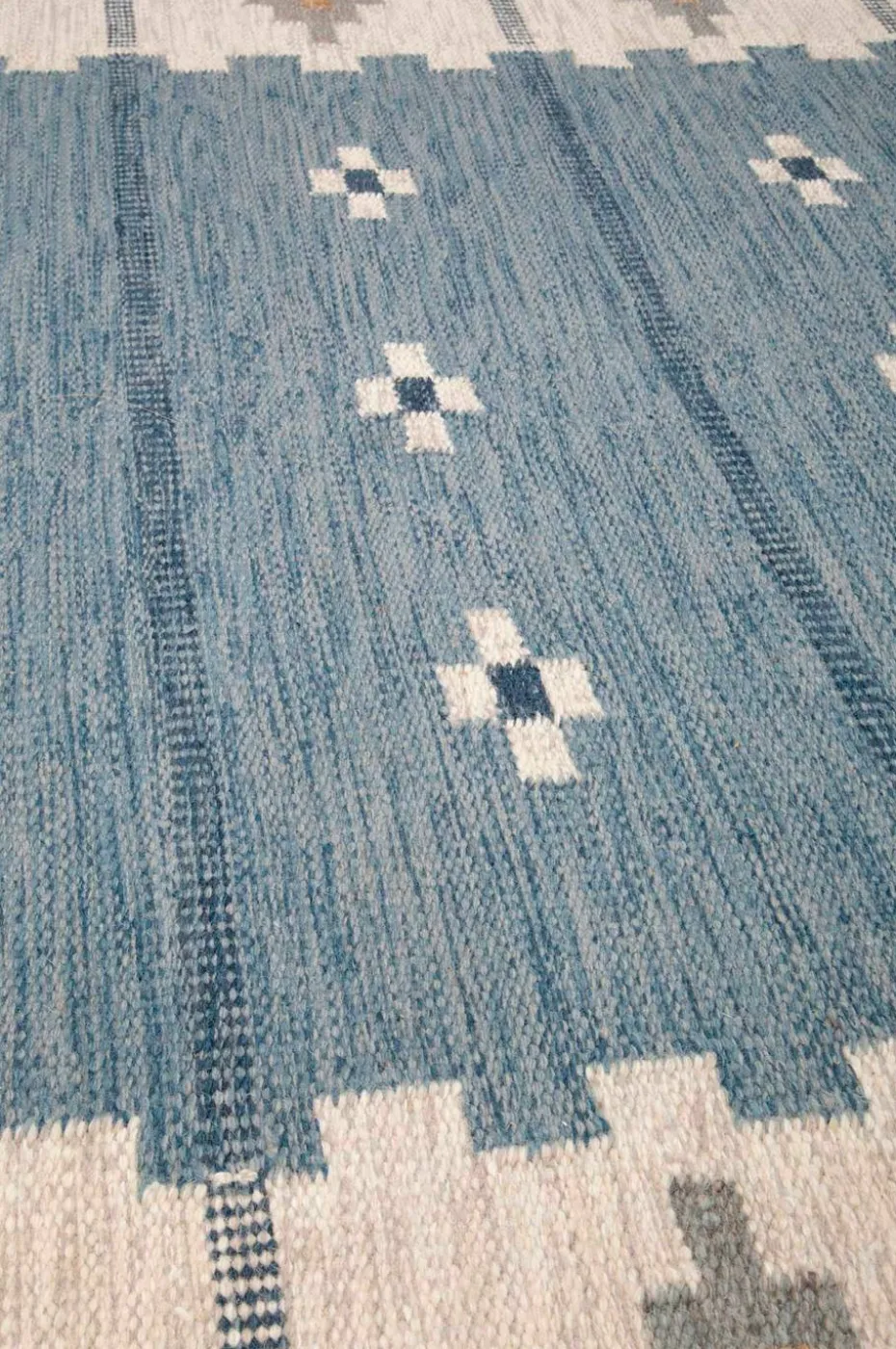 Bargi Ullteppe Röllakan, 250 x 350 cm