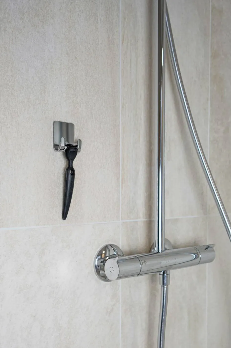 Beslag Design Base - Barberhøvelholder
