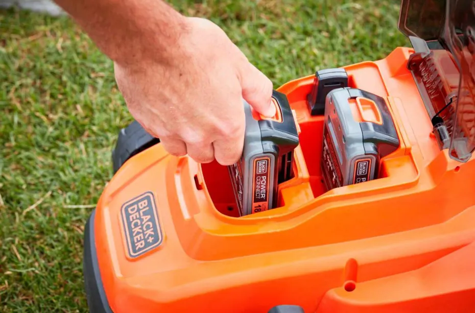 Black & Decker Gressklipper 2x18V 2.5Ah 33cm Batteri inkludert