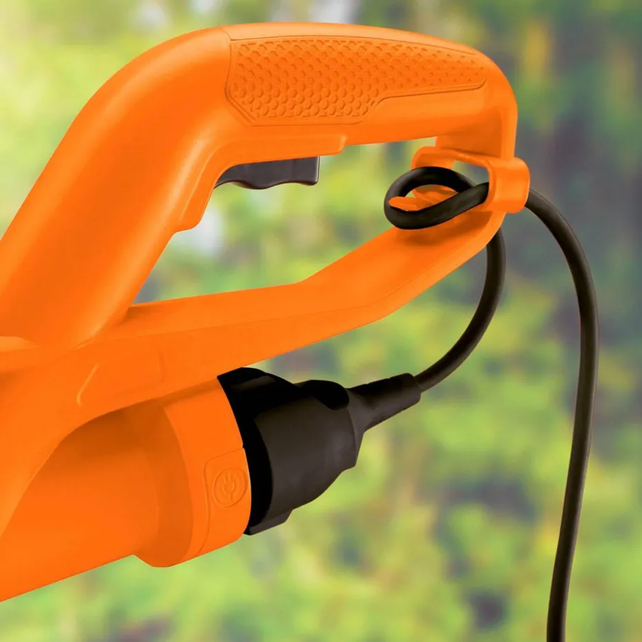Black & Decker Trimmer 300w