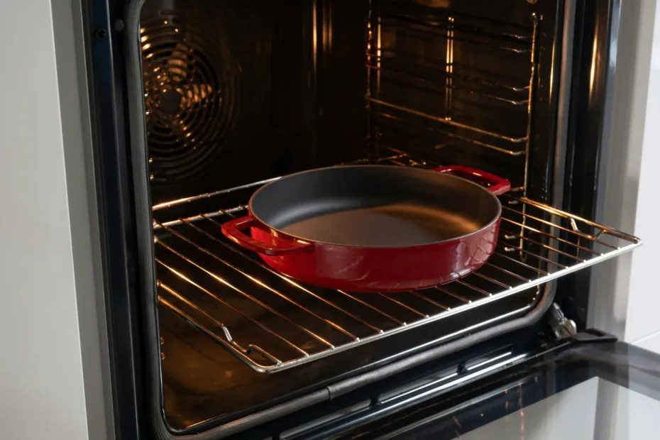 Combekk Skillet 24 cm emaljert resirkulert støpejern Bordeaux
