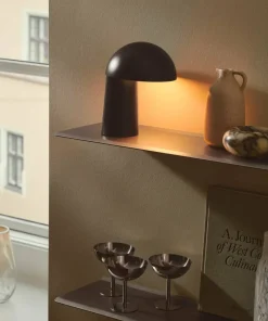 Design For The People Bordlampe Faye Portable