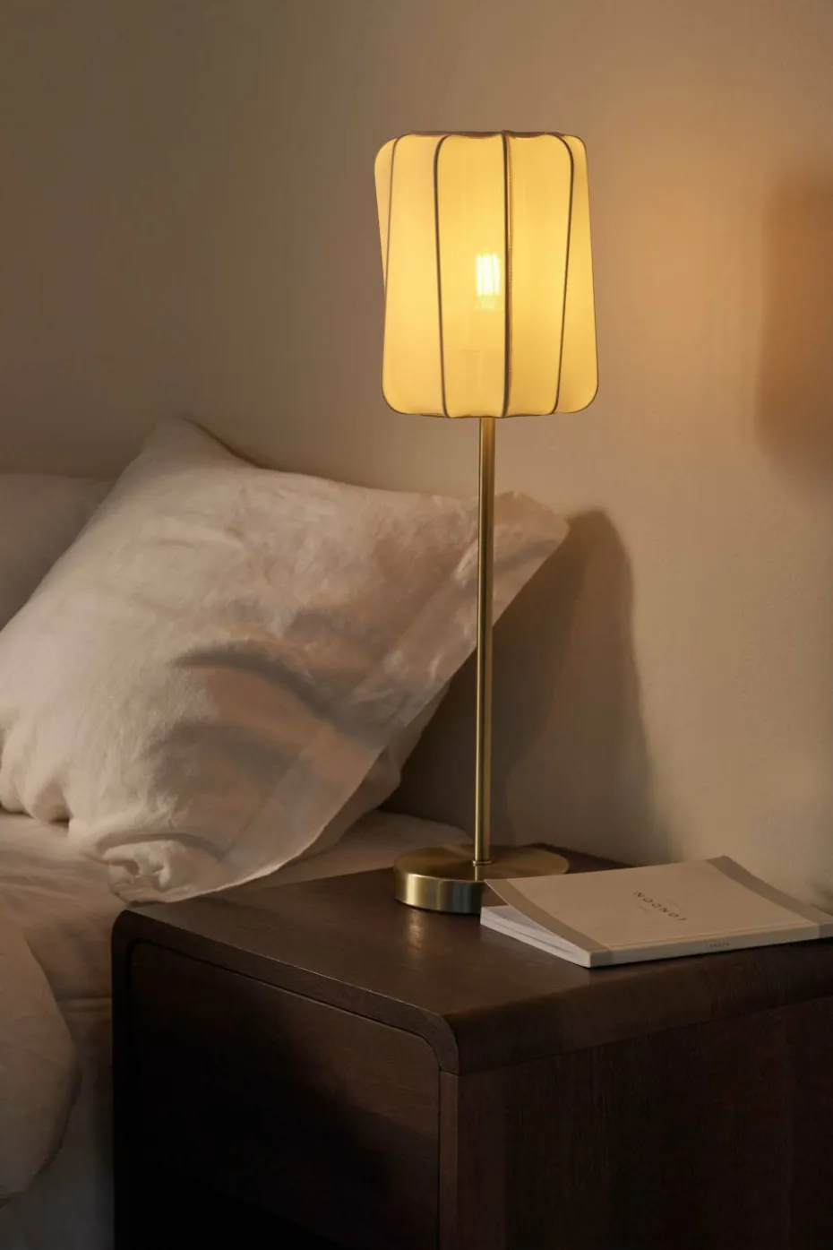 Ellos Home Bordlampe Blush