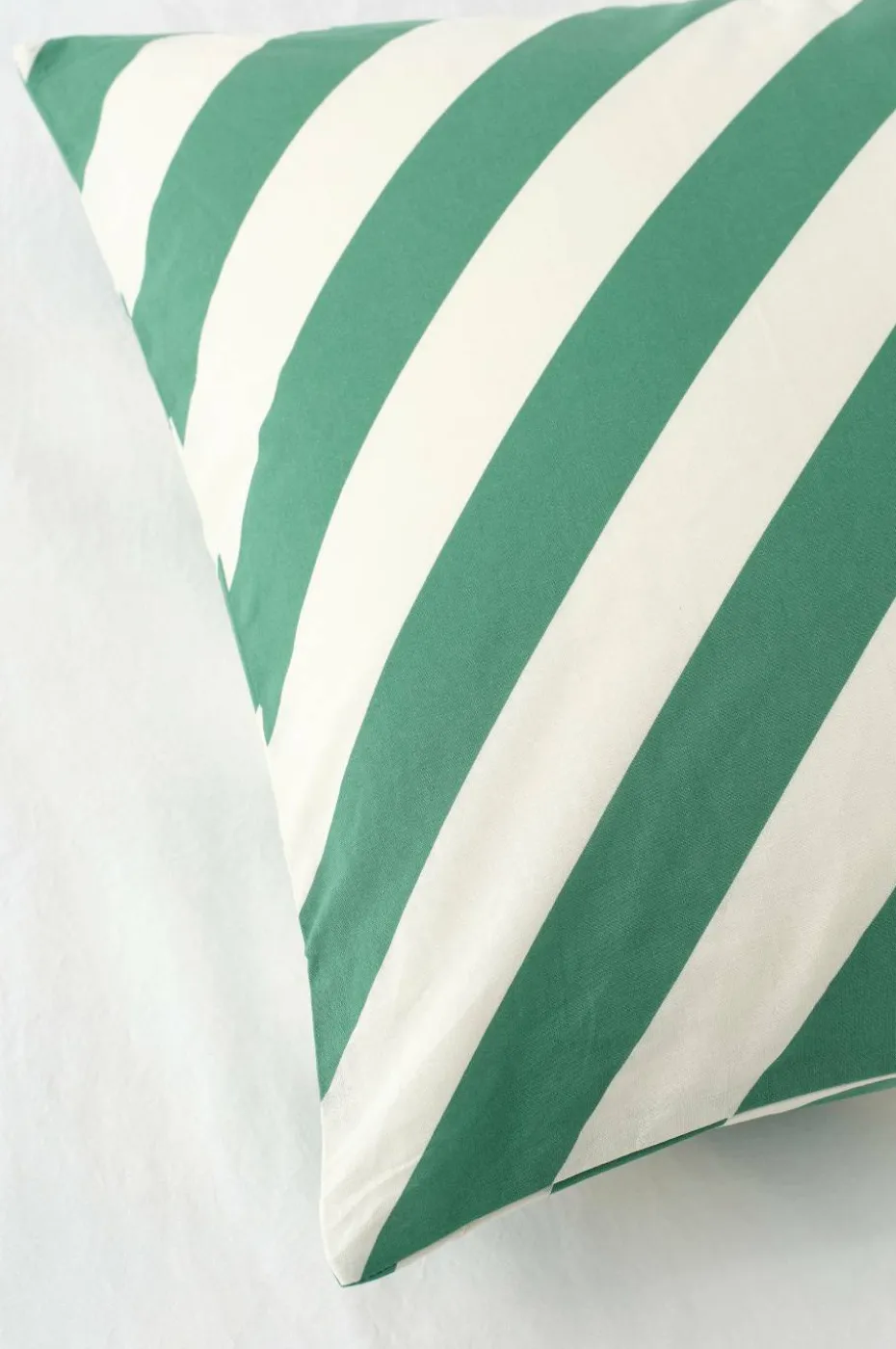 Ellos Home Dynetrekksett Diagonal Stripe i bomull 2 deler