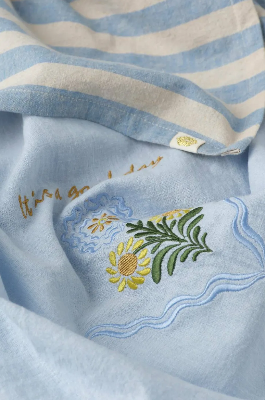 Ellos Home Kjøkkenhåndkle Elly Classic Stripe i resirkulert halvlinne 2-pakning