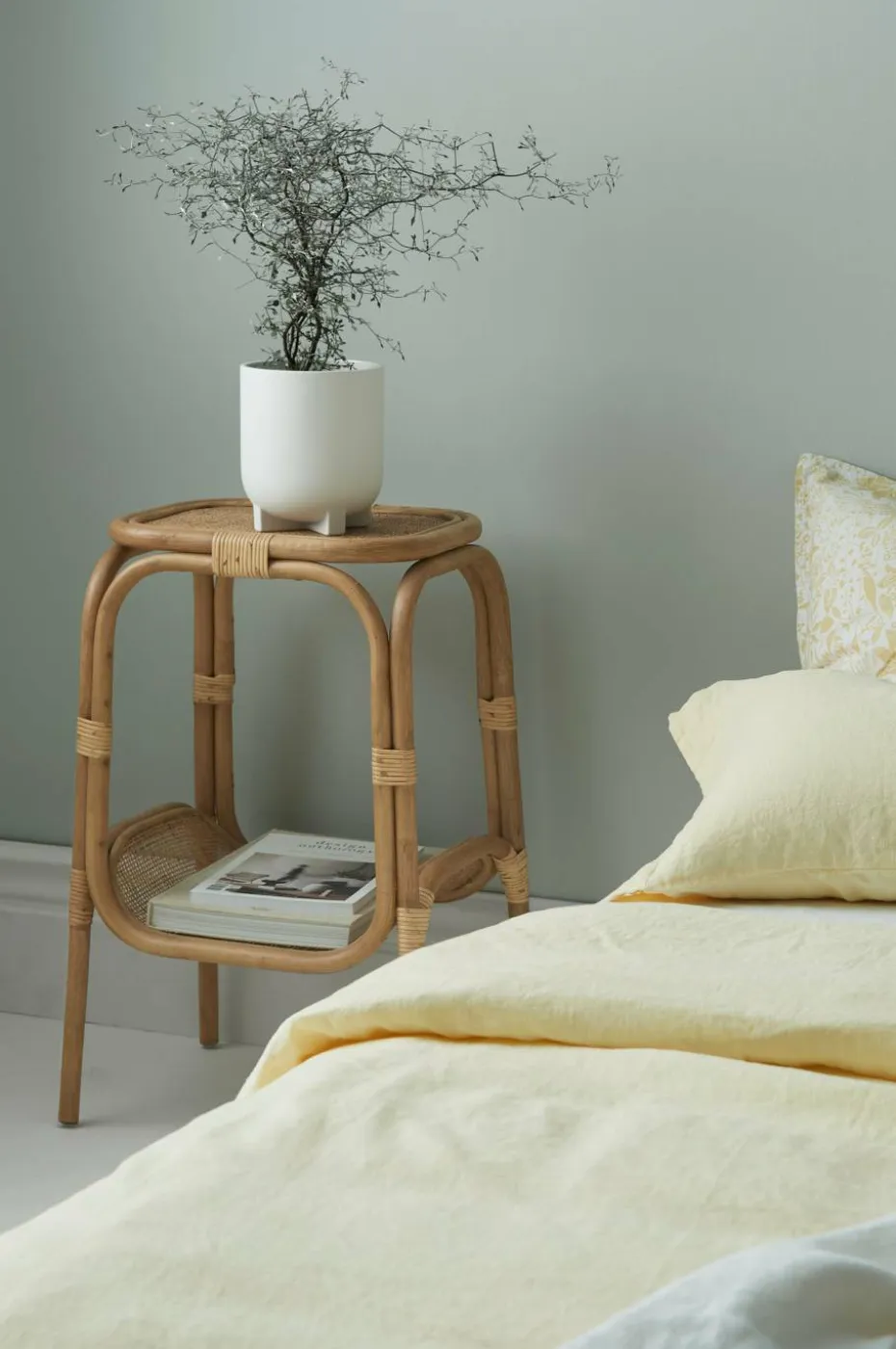 Ellos Home Nattbord Magnolia