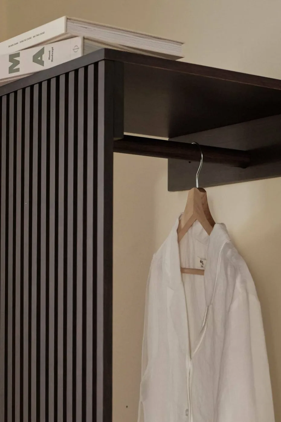 Ellos Home Oppbevaring i gangen / klesstativ Stripe