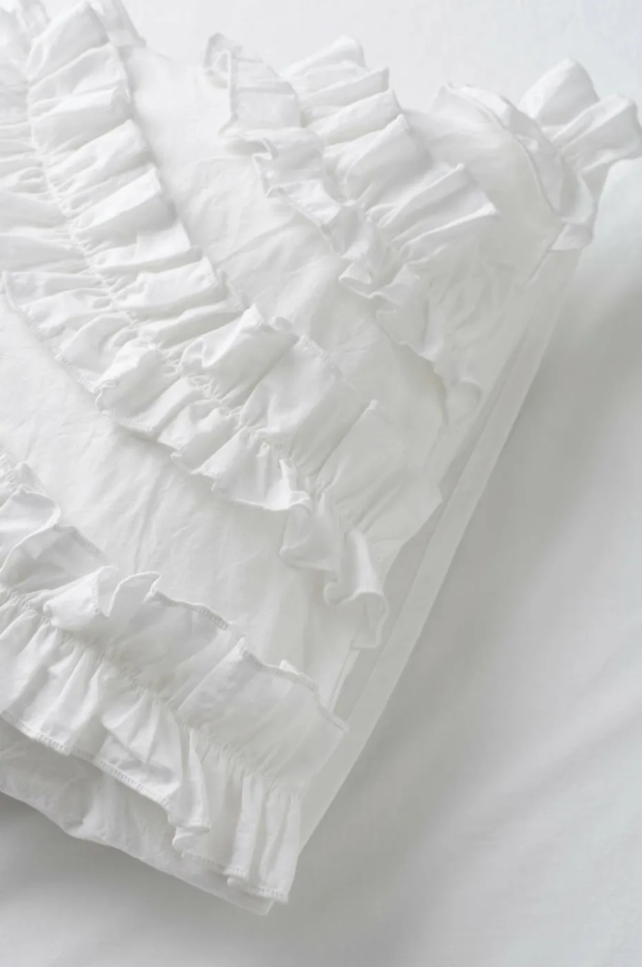 Ellos Home Putetrekk Juliette Curve Frill i vasket bomull