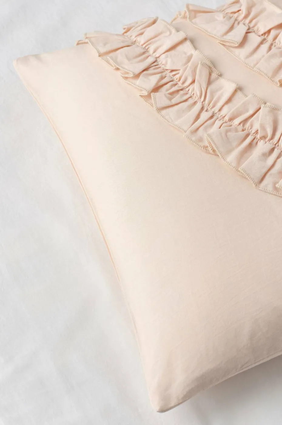 Ellos Home Putetrekk Juliette Curve Frill i vasket bomull