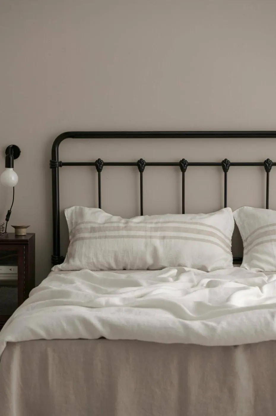 Ellos Home Sengegavl Industriell 180 cm