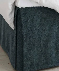 Ellos Home Sengekappe Altro i bouclé, høyde 60 cm