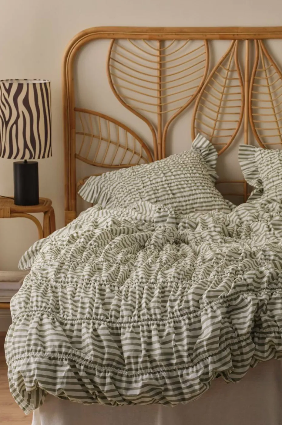 Ellos Home Sengesett Avery Elastic i bomullspercale 2 eller 3 stykker