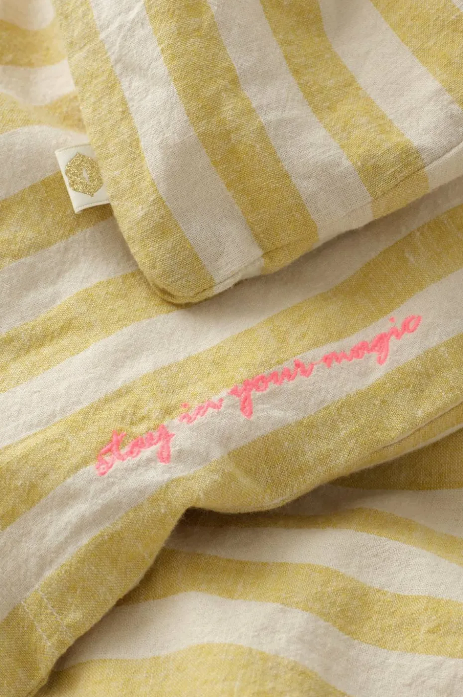 Ellos Home Sengesett Elly Classic Stripe i resirkulert halvlinne 2 eller 3 stykker