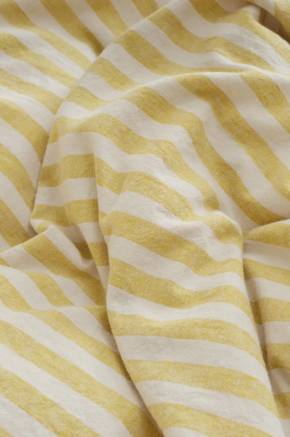 Ellos Home Sengesett Elly Classic Stripe i resirkulert halvlinne 2 eller 3 stykker