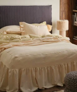 Ellos Home Sengeteppe Elly Frill i resirkulert halvlinne