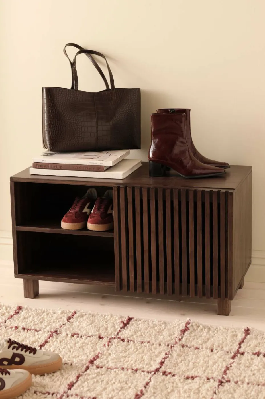 Ellos Home Skap / benk Stripe