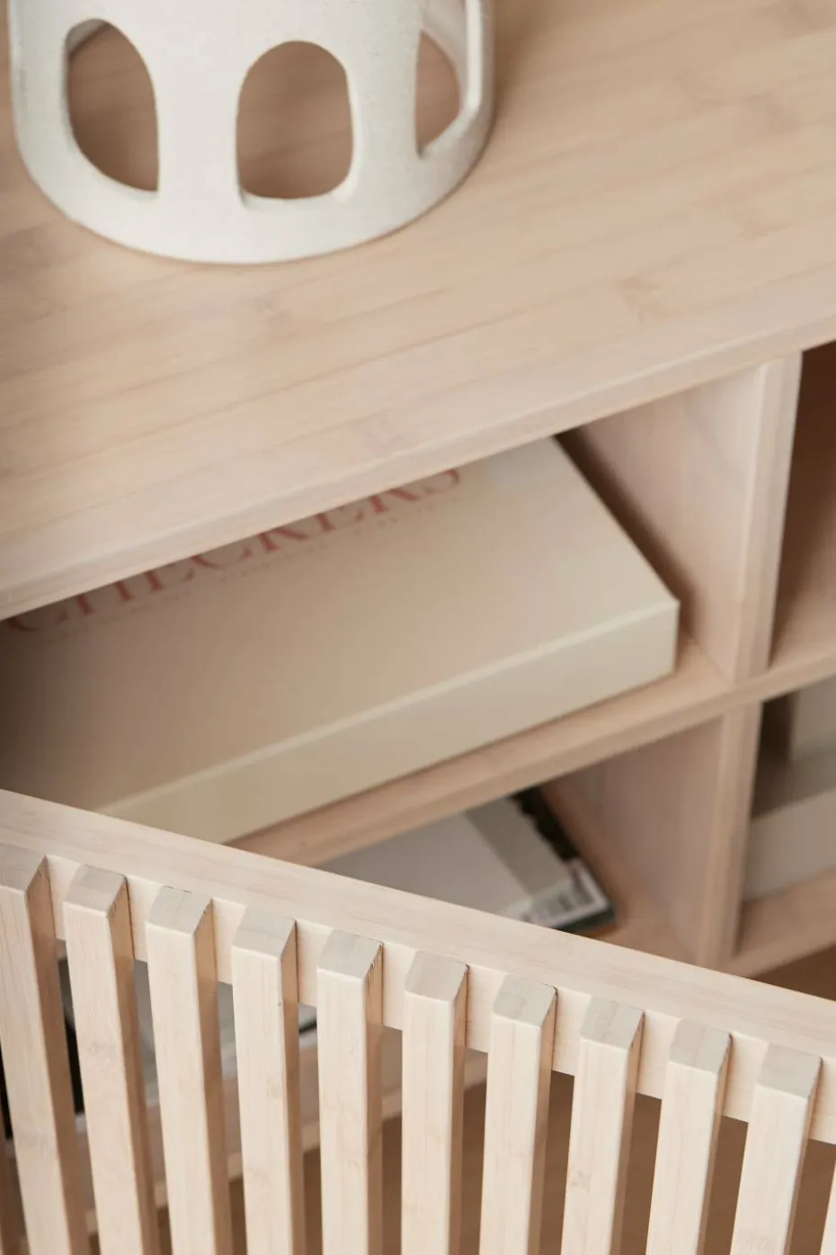 Ellos Home Skap / benk Stripe