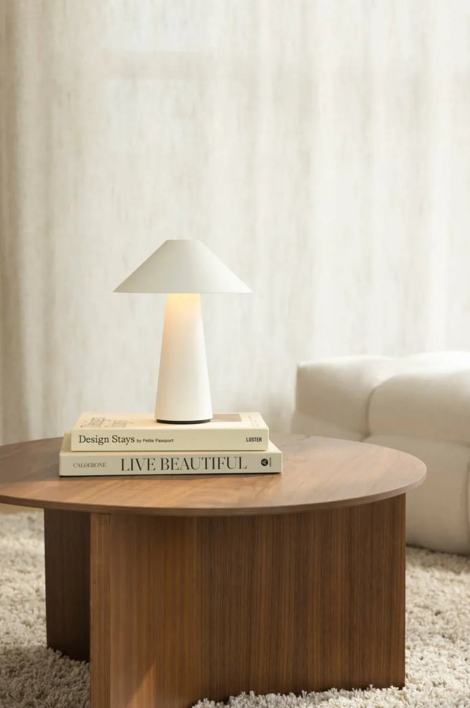 Globen Lighting Bærbar bordlampe Cannes IP44 Havregul