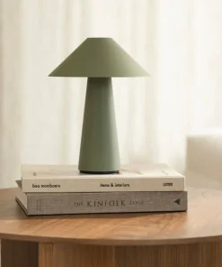 Globen Lighting Bærbar bordlampe Cannes IP44 Havregul