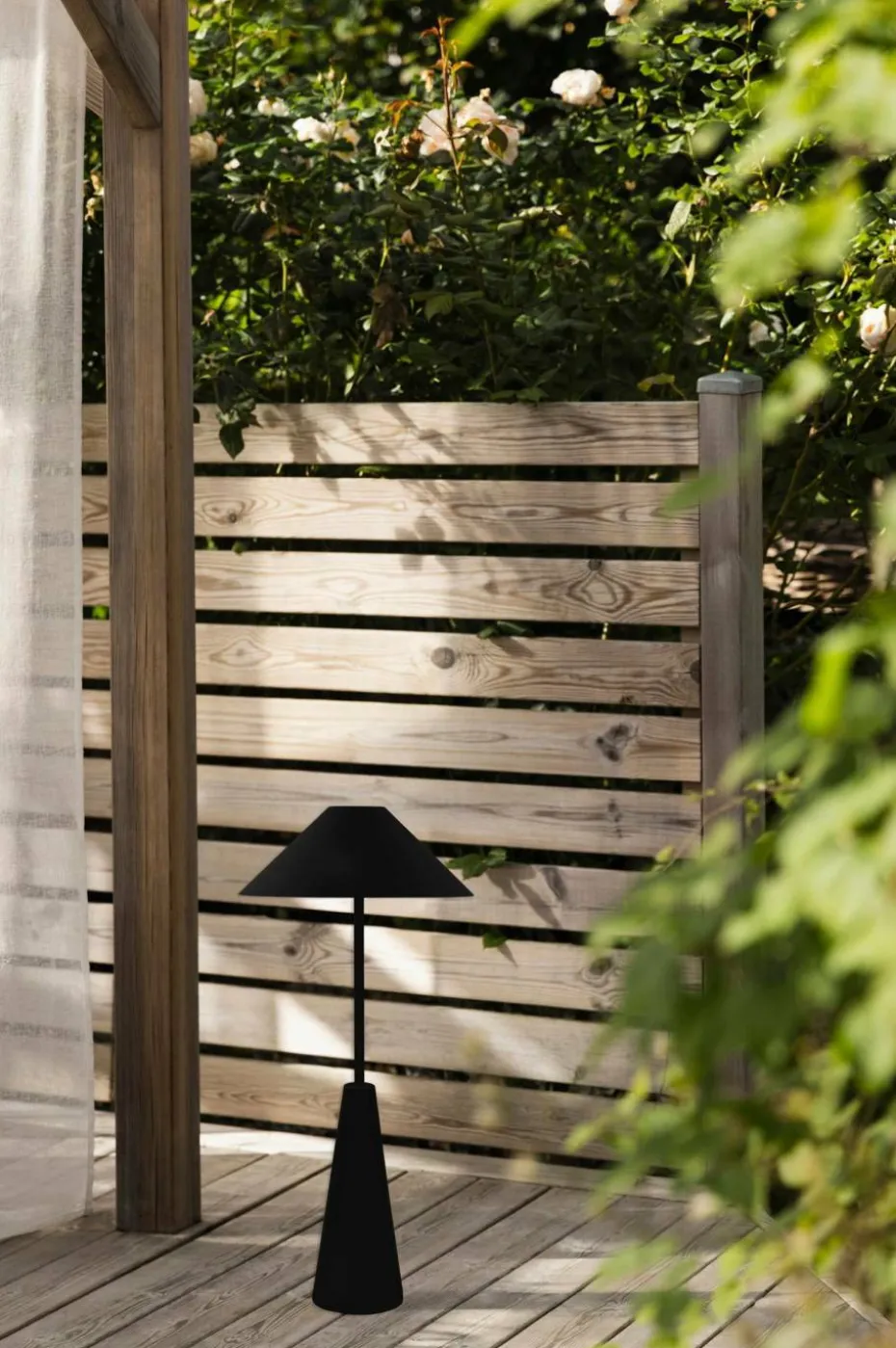Globen Lighting Bærbar gulvlampe Cannes IP54