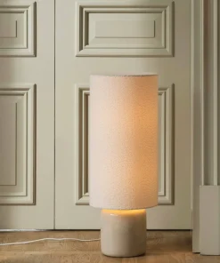 Globen Lighting Gulvlampe Florian 30 Hvit bouclé/beige