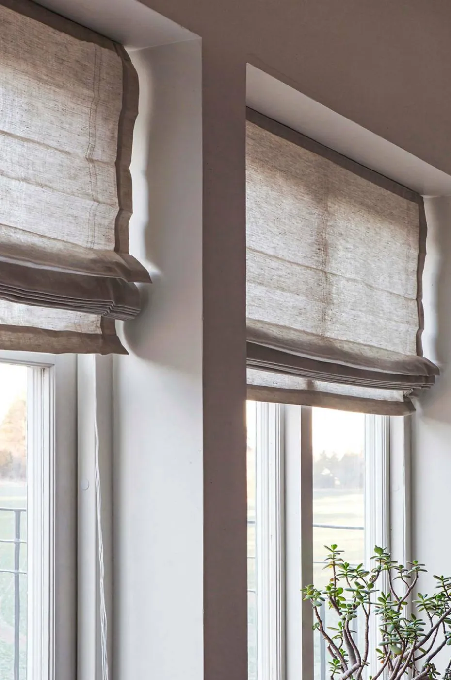 Himla Roman Blind Ebba
