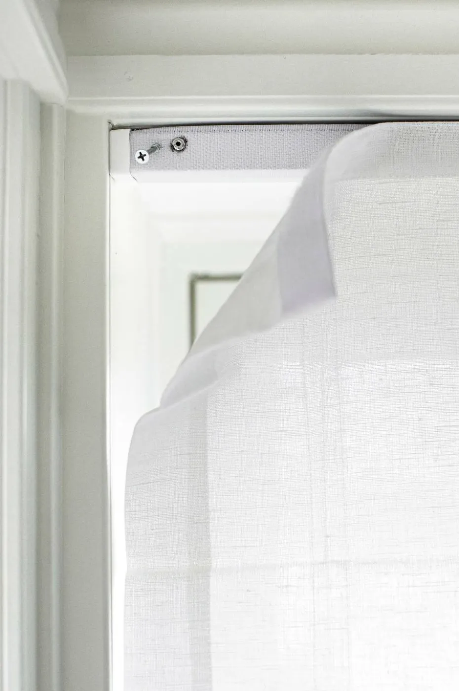 Himla Roman Blind Sunday
