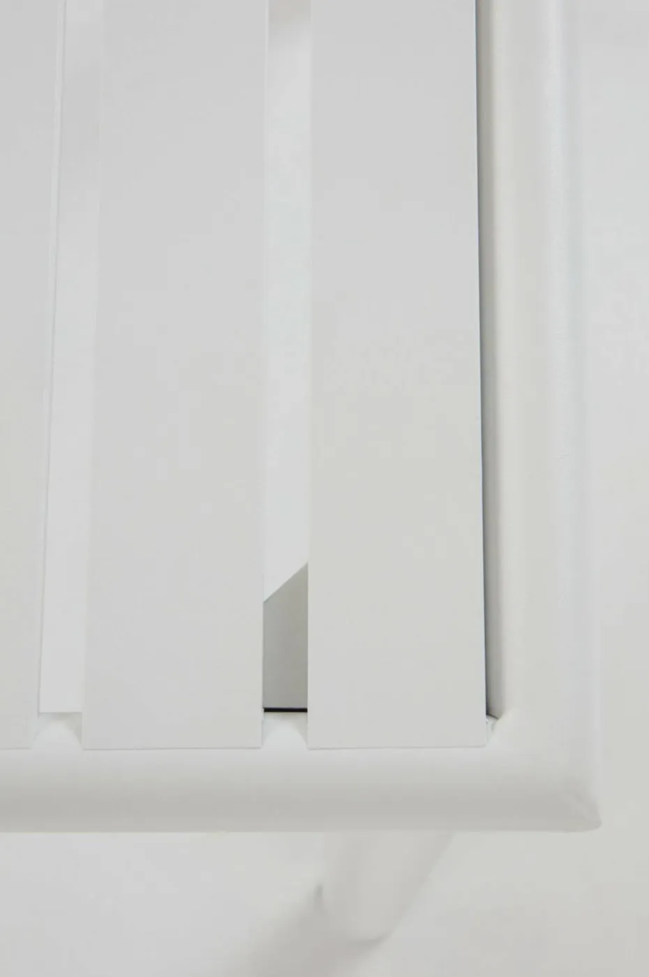 Jotex MENTON spisebord utendørs 75x75 cm
