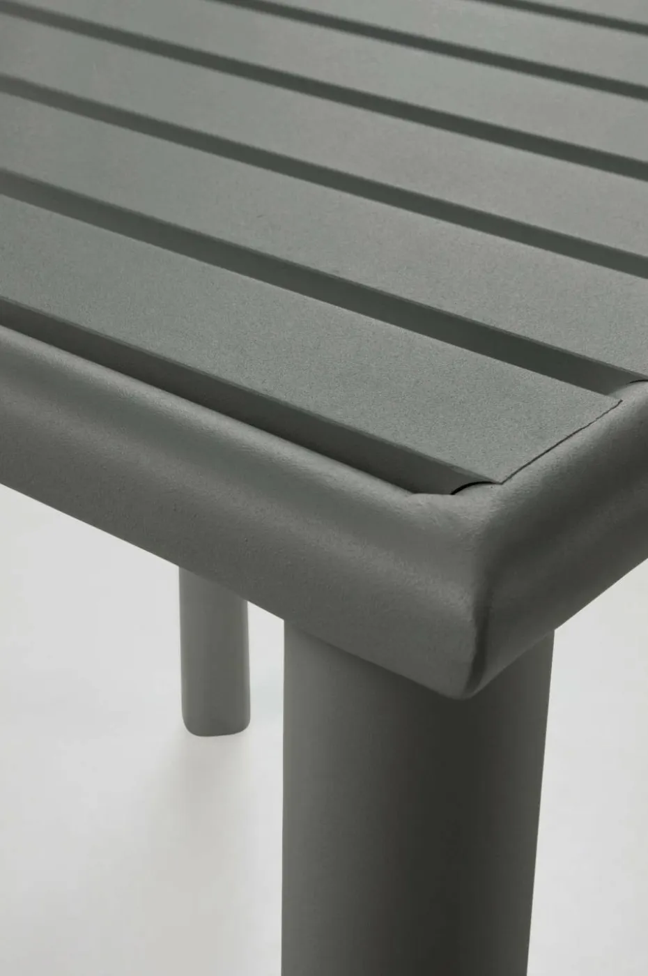 Jotex MENTON spisebord utendørs 75x75 cm
