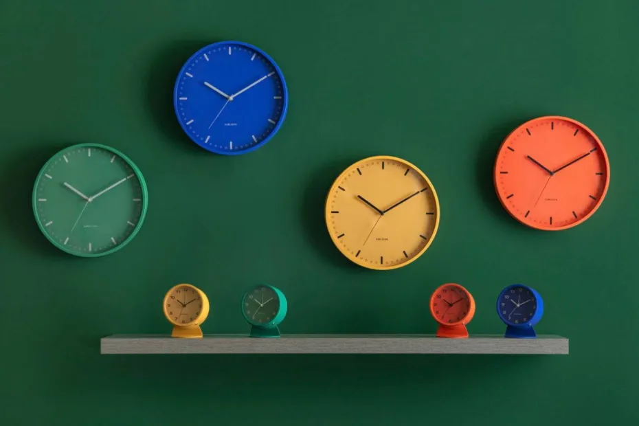 Karlsson Veggklokke Cool Retro