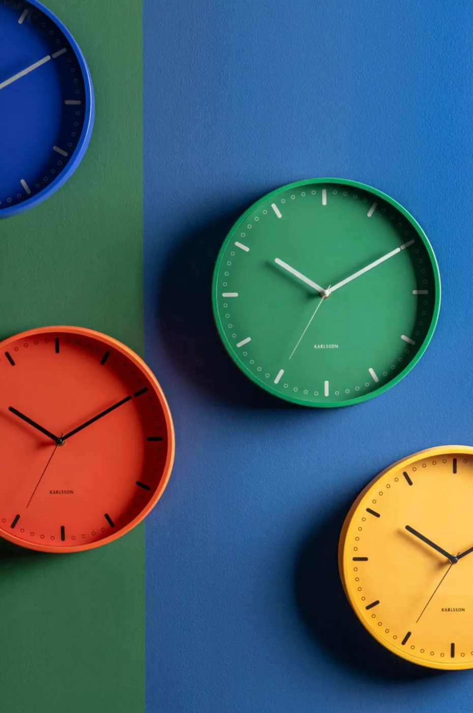 Karlsson Veggklokke Cool Retro