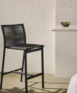 Kave Home Culip utendørs krakk laget av tauverk og hvit aluminium, 65 cm