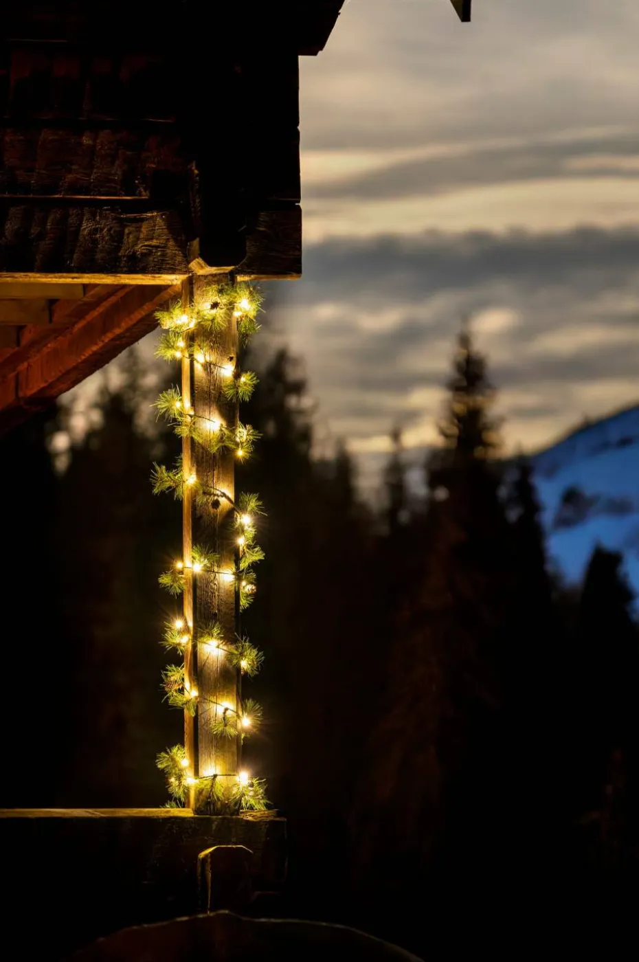 Konstsmide B/O-guirlande 60 LED