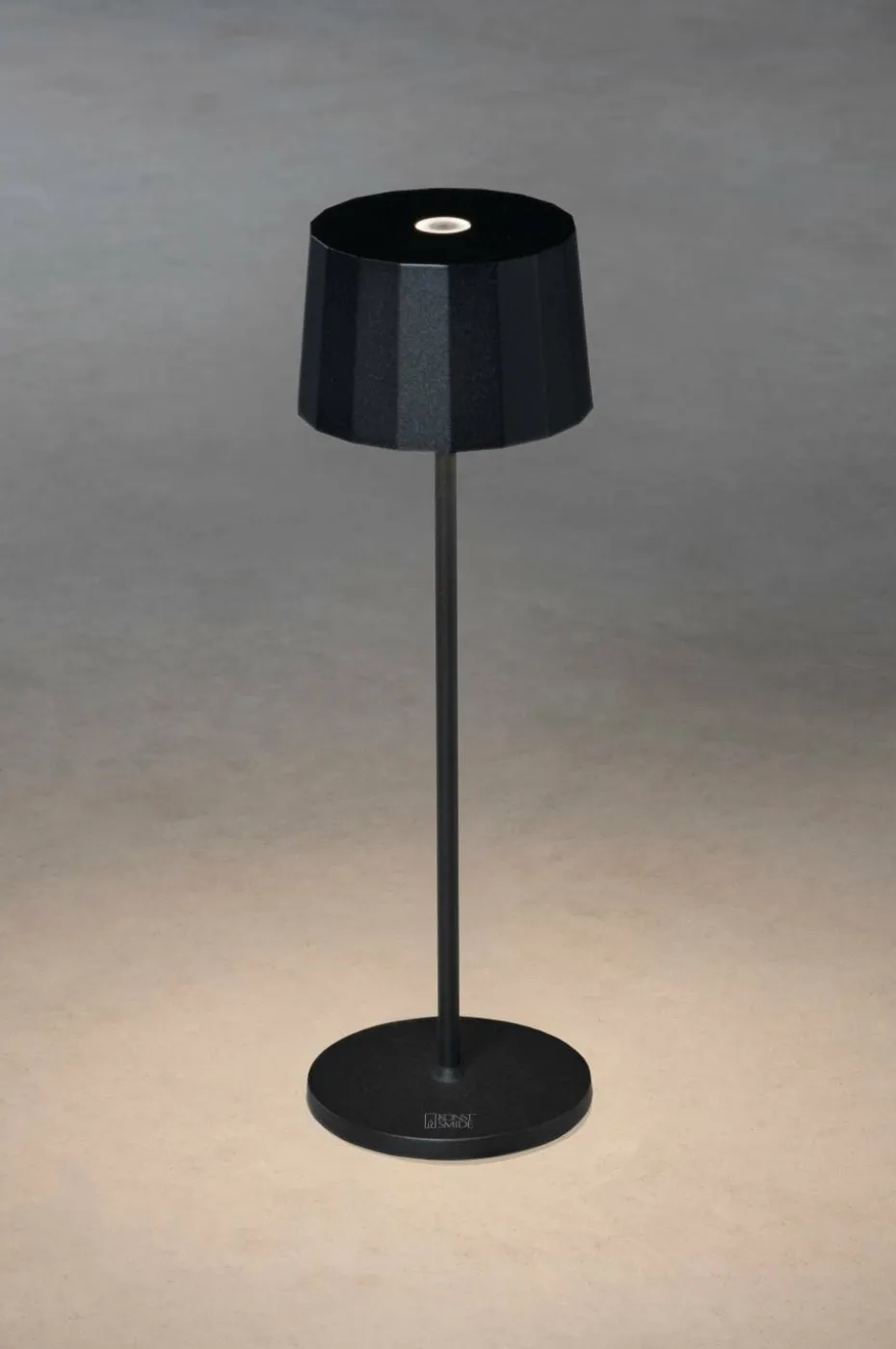 Konstsmide Bordlampe Positano USB høyde 35 cm