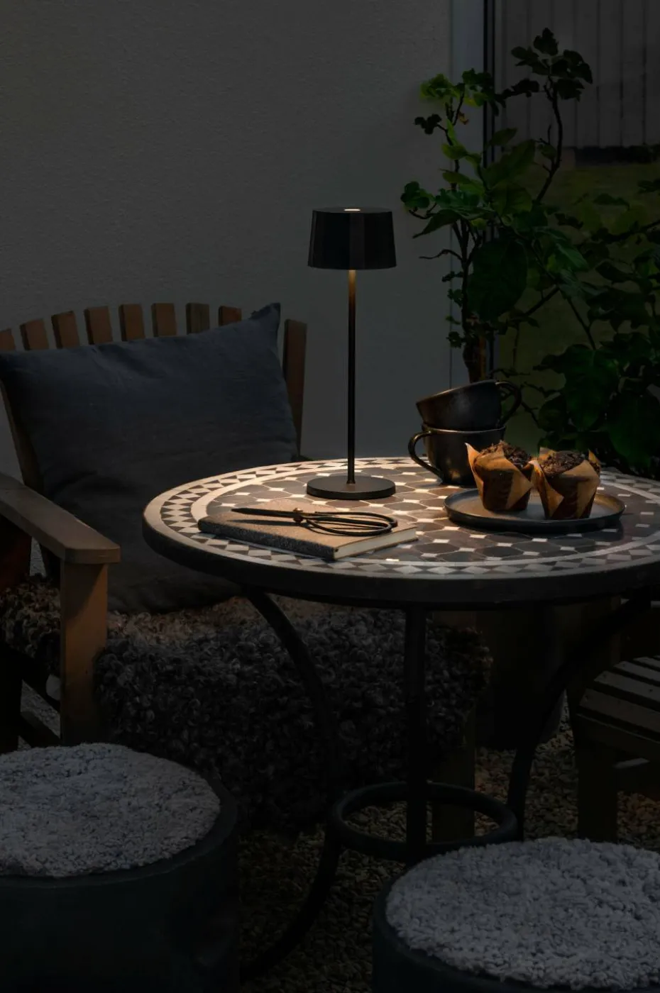 Konstsmide Bordlampe Positano USB høyde 35 cm