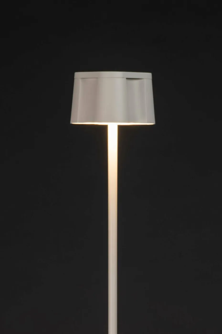 Konstsmide Gulvlampe Nice Usb 120 cm