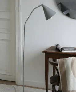 Markslöjd Gulvlampe Funil 3-Step LED