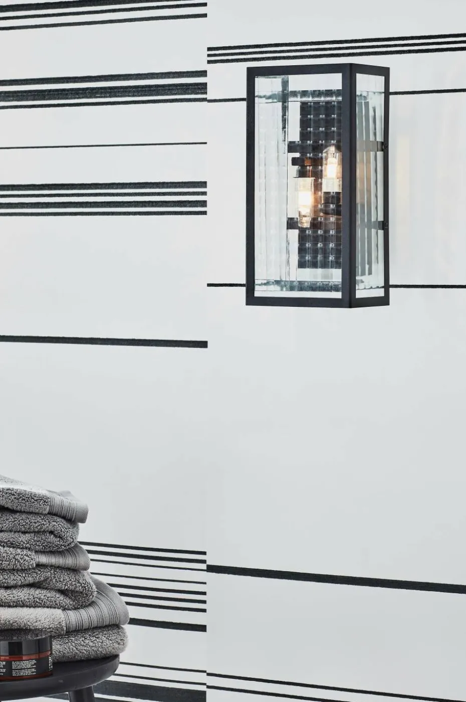 Markslöjd Vegglampe Fulham Svart/klart glass