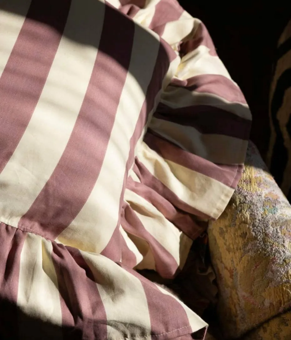 Midnatt Frill pute Irene