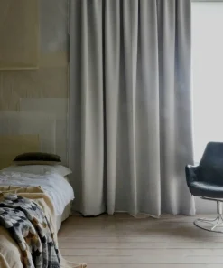 Mimou Mørkleggende hotellgardin, dobbel bredde