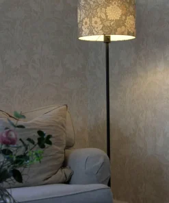 PR Home Gulvlampe Amy svart