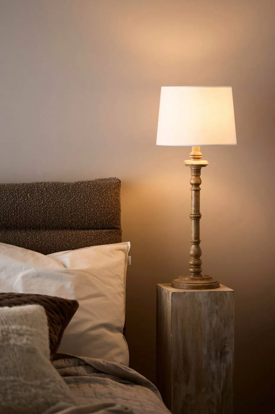 PR Home Lyspære Twilight LED, 3-trinns, 7W, Kule 9,5 cm