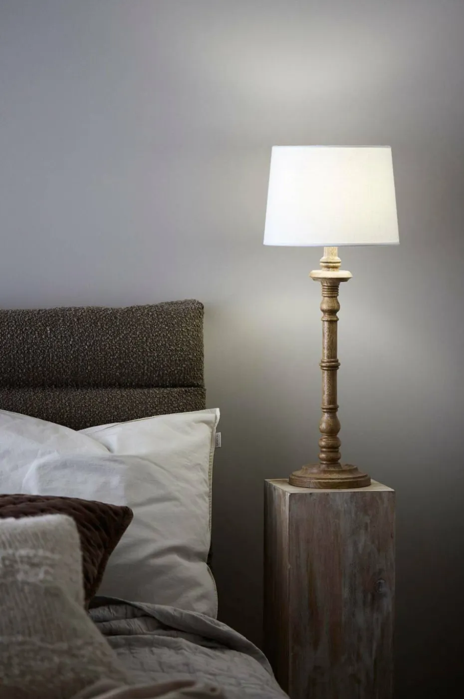 PR Home Lyspære Twilight LED, 3-trinns, 7W, Kule 9,5 cm