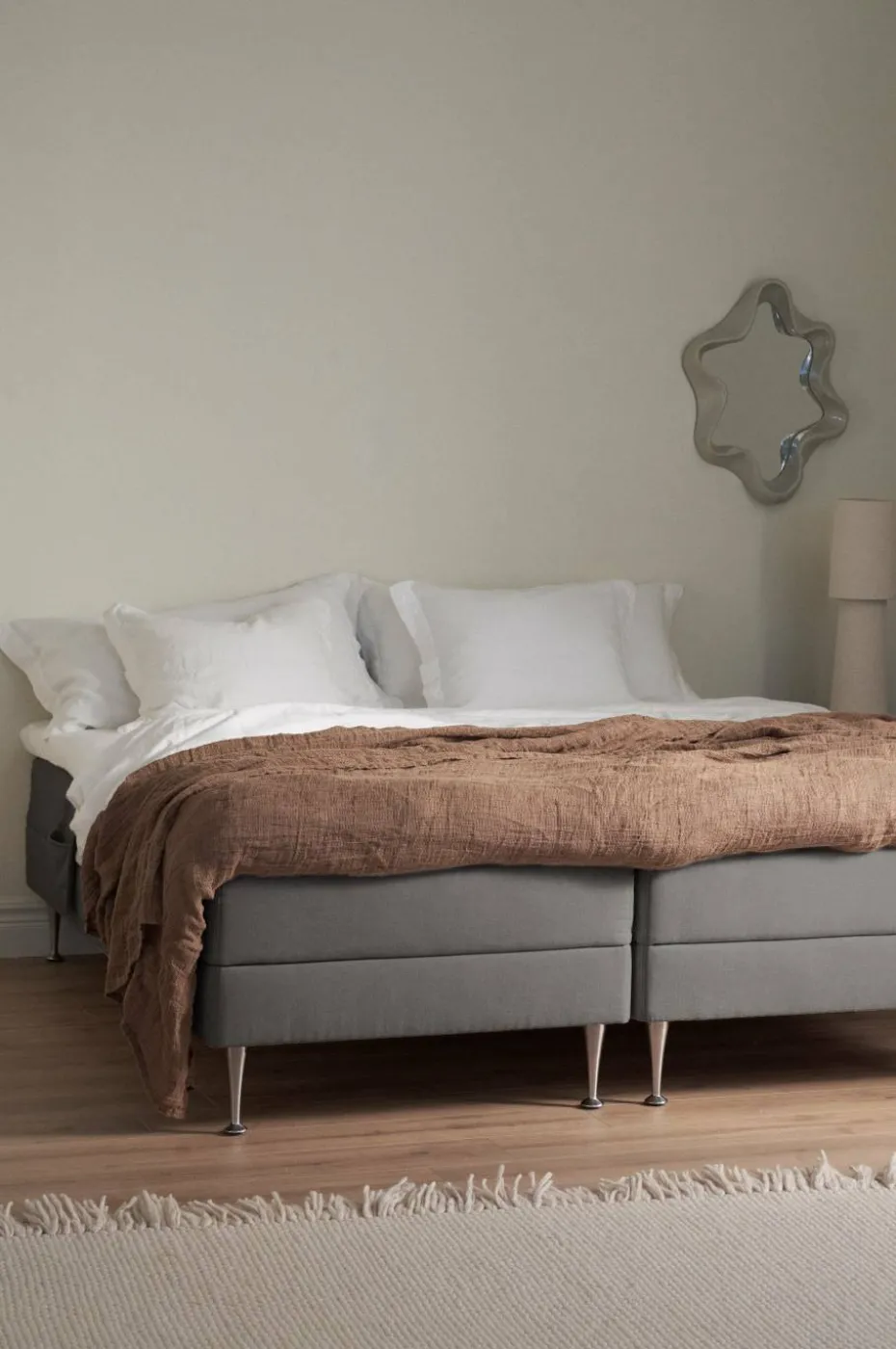 Scapa Justerbar seng Nova Medium