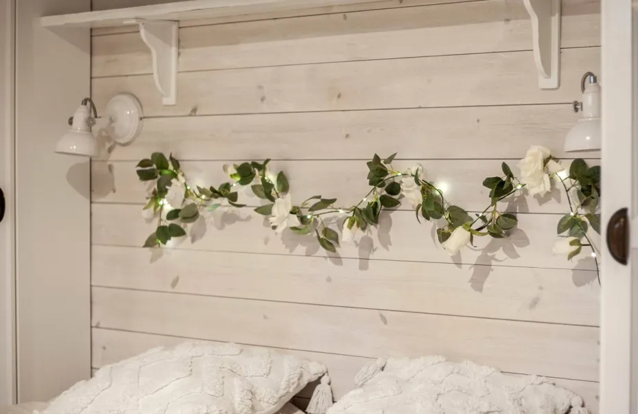 Star Trading String Light Roza