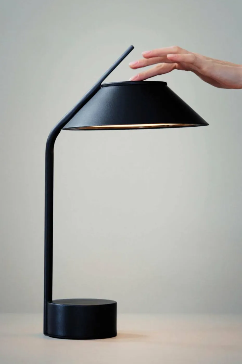 Stelton Vinkel LED-lampe, bærbar