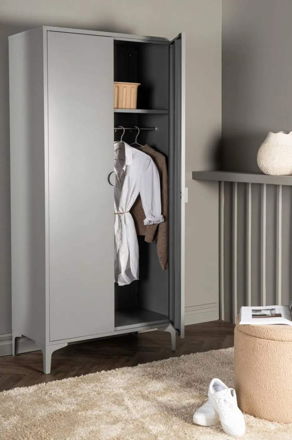 Venture Home Garderobeskap Piring