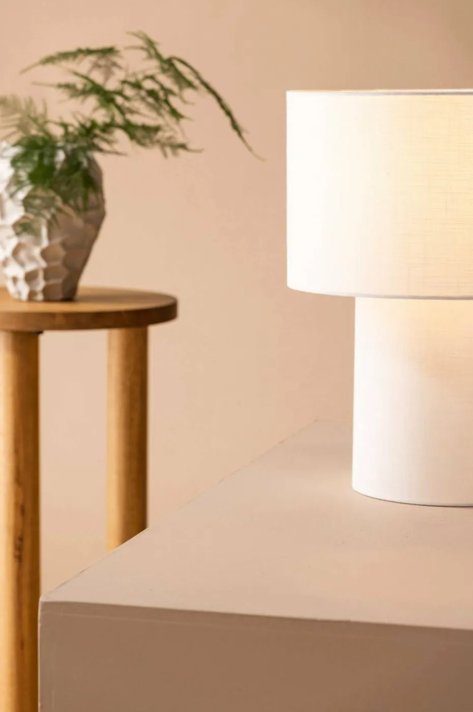 Venture Home Globia bordlampe